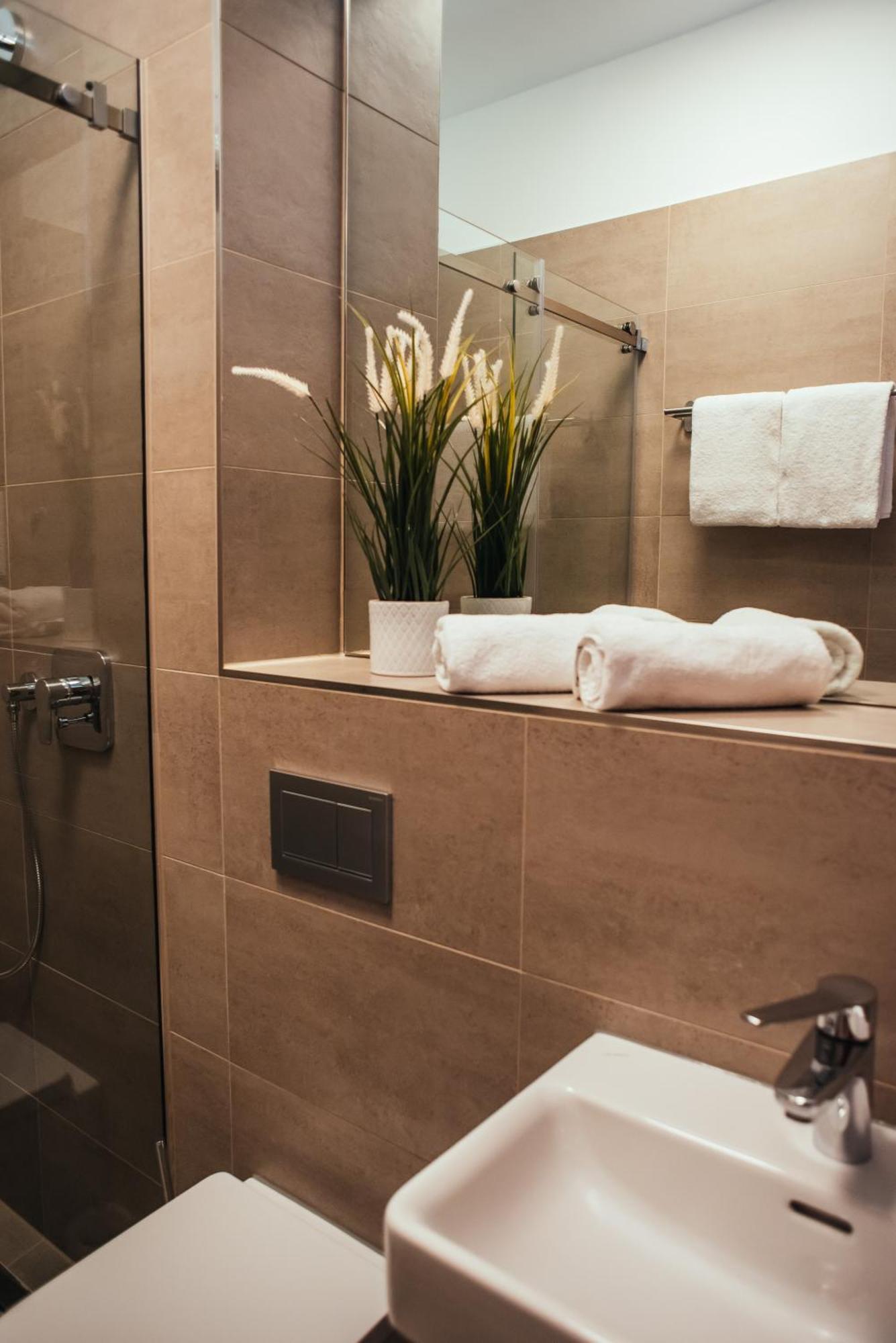 The Rix Studios & Suites Near Sbahn Neukolln Berlín Pokoj fotografie